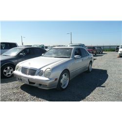 02 Mercedes-Benz E-Class 4dr Sedan - ST - `DRIVE