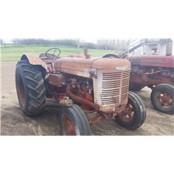 IHC Tractor WD9 (non runner)
