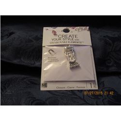 MAGNETIC NECKLACE CLOSER