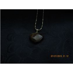 NATURAL TIGER EYE HEART SHAPED PENDANT ON CHAIN (L134-17)