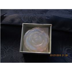OPALINE ROSE CARVED PENDANT BEAD (L134-21)