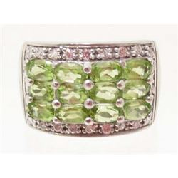 STERLING SILVER GREEN PERIDOT RING - SIZE 9