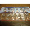 Image 2 : 1994 & 1998 US MINT SETS P/D (WITH ENVELOPES)