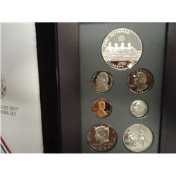 1996 US PRESTIGE PROOF SET OLYMPIC ORIGINAL US MINT PACKAGING, 2015 REDBOOK RETAIL IS $325.00