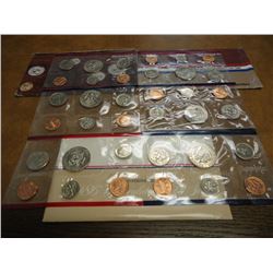 1984,85 & 1986 US MINT SETS P/D (WITH ENVELOPES)