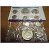 Image 1 : 1977 US MINT SET (UNC) P/D (WITH ENVELOPE)