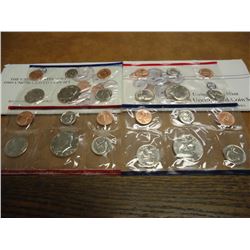 1988 & 1989 US MINT SETS P/D (WITH ENVELOPES)