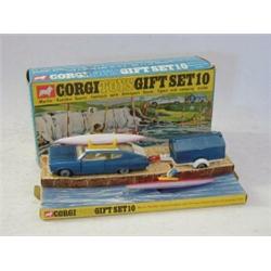 A BOXED CORGI TOYS GIFT SET, No.10, Marlin Rambler, trailer, two canoes, figure and oar and stand...