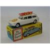 Image 1 : A BOXED CORGI TOYS CITROEN SAFARI, No.475, skier, two pairs of skis  50-60...