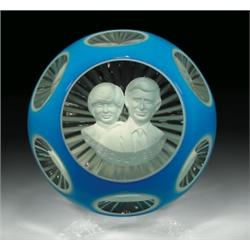 Cristal d'Albret Prince and Princess of Wales Royal Wedding commemorative sulphide footed paperw...