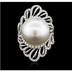 18KT White Gold Pearl and Diamond Ring