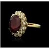 Image 2 : 14KT Yellow Gold 9.47ct Ruby and Diamond Ring