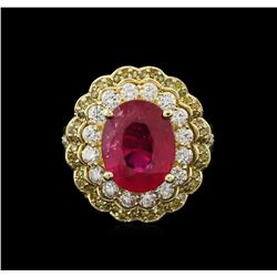 5.85ct Ruby and Diamond Ring - 14KT Yellow Gold