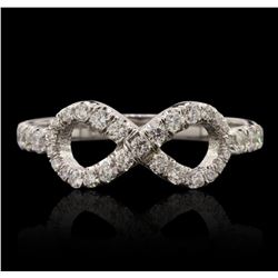 14KT White Gold 0.56ctw Diamond Ring