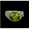 Image 1 : 3.00ct Peridot and Diamond Ring - 18KT White Gold