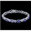 Image 1 : 14KT White Gold 17.50ctw Tanzanite and Diamond Bracelet