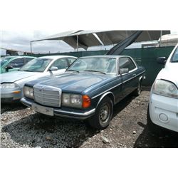 80 Mercedes 280CE - T - NR