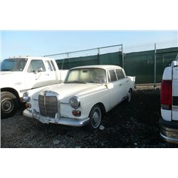 62 MERCEDES 190C - ADT - NR