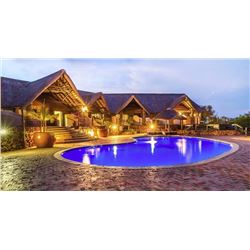 SOUTH AFRICAN LUXURY PHOTO SAFARI FOR TWO