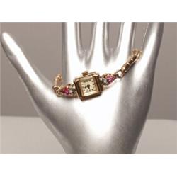 Vintage 14K Gold Ladies Bulova Watch