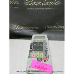 FLUKE 8060A RMS MULTIMETER (print sequence:) 68156