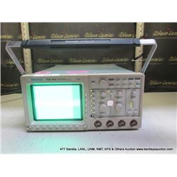 TEKTRONIX TDS 460 FOUR CHANNEL DIGITIZING OSCILLOSCOPE (print sequence:) 68162