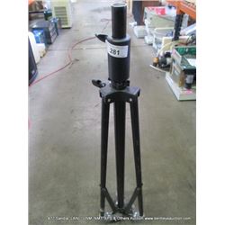 MANFROTTO 3371 TRIPOD