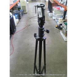 MANFROTTO 3371 TRIPOD