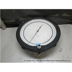 HEISE SOLID FRONT-C-65548 GAUGE