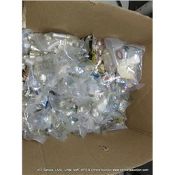 BOX: MISCELLANEOUS ELECTRICAL CONNECTORS, PLUGS