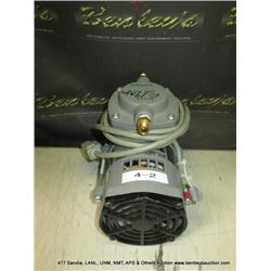 THOMAS 107CAB18A PUMP