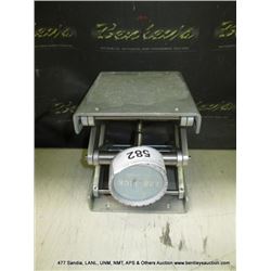 CENCO-LERNER LAB JACK