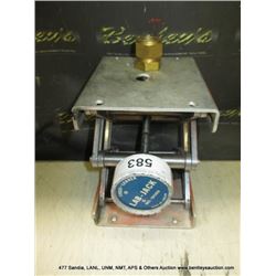 CENCO-LERNER LAB JACK