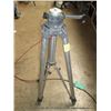 Image 1 : BOGEN 3051 TRIPOD