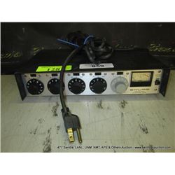 SHURE PROFESSIONAL MICROPHONE MIXER (print sequence:) K-128