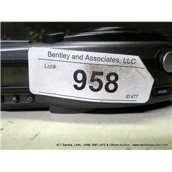 KODAK DC210 PLUS ZOOM CAMERA