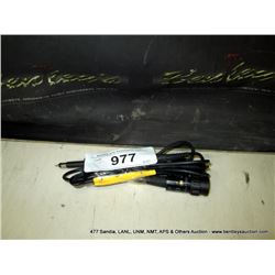 TEKTRONIX P2220 VOLTAGE PROBE