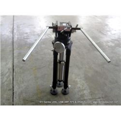 HERCULES 5922 QUICK-SET TRIPOD (print sequence:) 44283