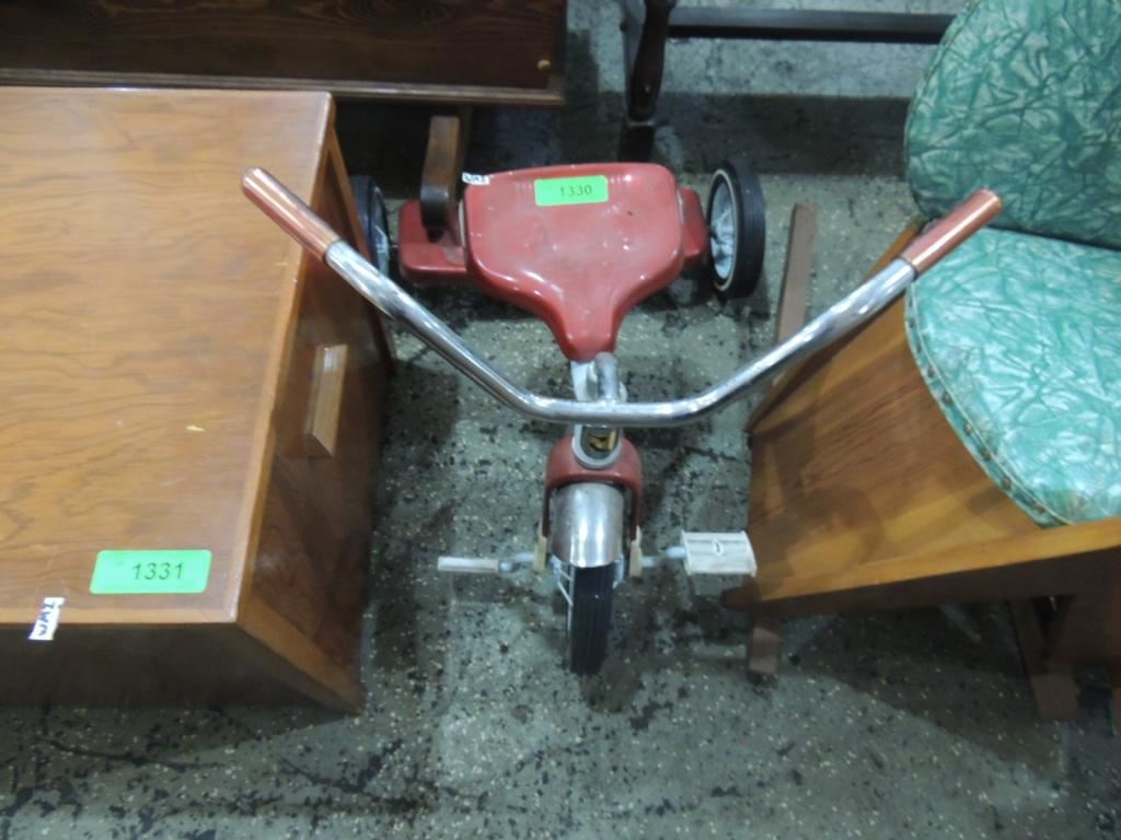 VINTAGE SCHWINN TRICYCLE