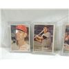 Image 4 : LOT 10 1957 TOPPS BASEBALL CARDS