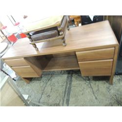 TRADITIONAL OFFICE CREDENZA