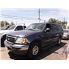 Image 1 : 01 Ford Expedition 2WD 4dr SUV - T - `DRIVE