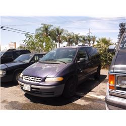 99 Plymouth Voyager 3 Dr STD Passenger Van - T - `DRIVE
