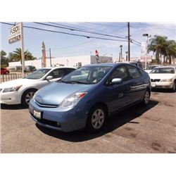 04 Toyota Prius 4dr Hatchback - T - `DRIVE
