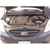 Image 8 : 07 Kia Rondo 4dr Wagon - T - NR