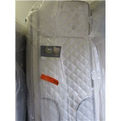 New - King Size Serta "Antoinette" mattress