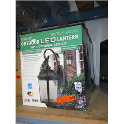 2 Outdoor LED lanterns