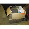 Image 1 : 2 Cases of electronic accessories