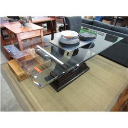 New - Glass top dining table