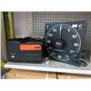 Image 1 : Polaroid sprint scanner & darkroom clock